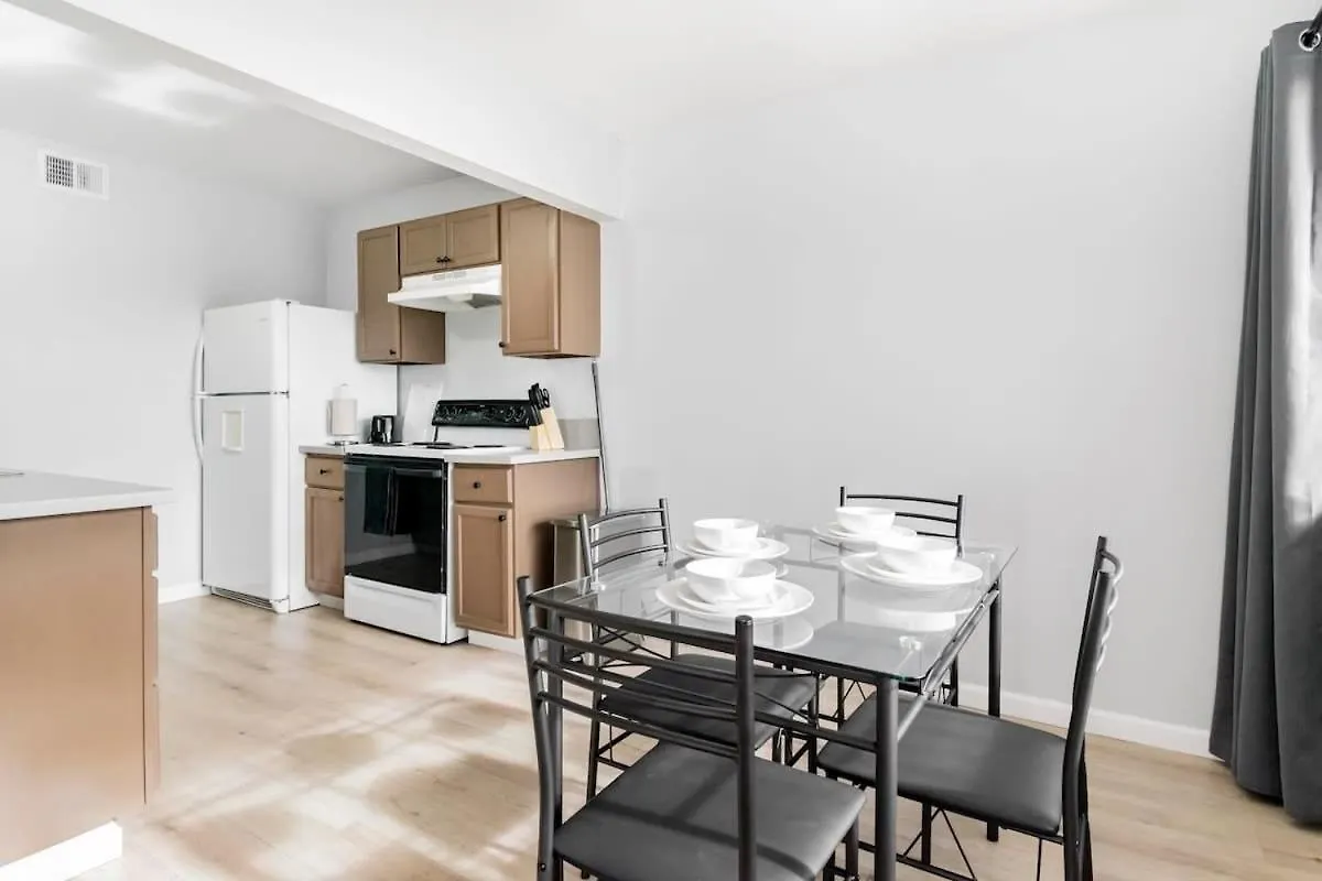 Semesterbostad Gorgeous Two Bedroom Sleeps 6! Close To Strip! Las Vegas